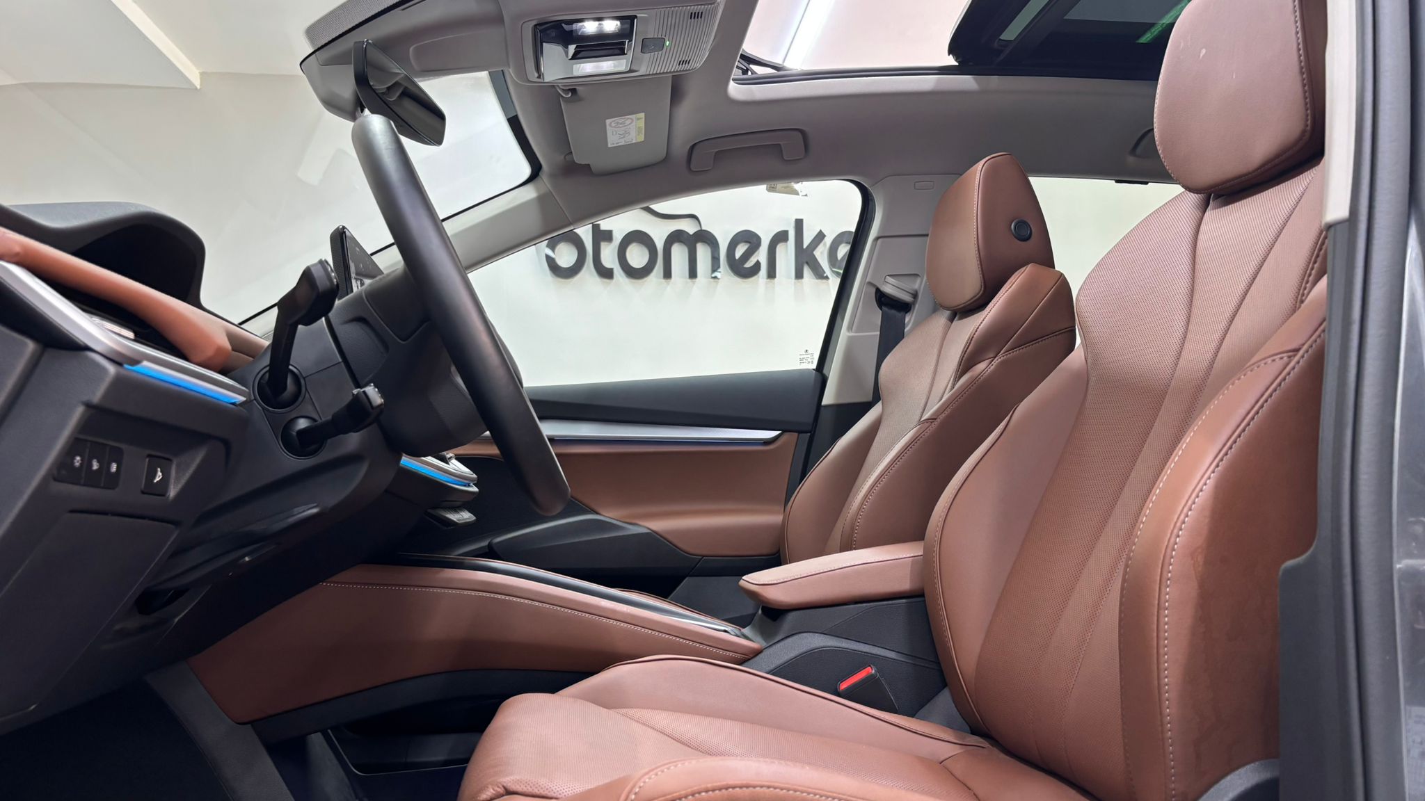 SKODA ENYAQ 17